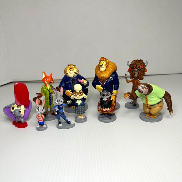 Disney Store Zootopia Deluxe 10 PVC Figure Play Set Cake Topper Nick Judy Animal - Picture 1 of 12